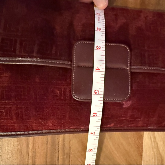 Pierre Balmain Vintage 1970s Burgundy Embossed Suede & Leather Monogram Clutch - Picture 14 of 14